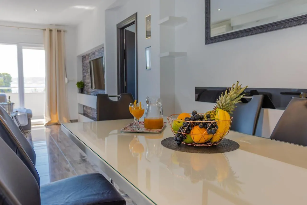 Deluxe Apartment Bellacosta Kastela